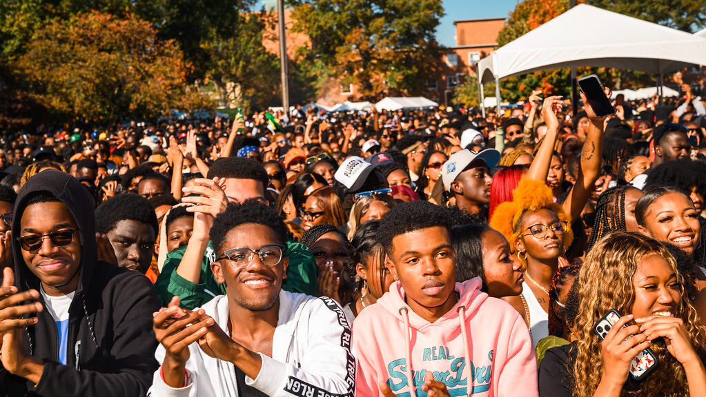 Howard University Hosts Its First Yardfest in Years, Welcoming Chloe ...