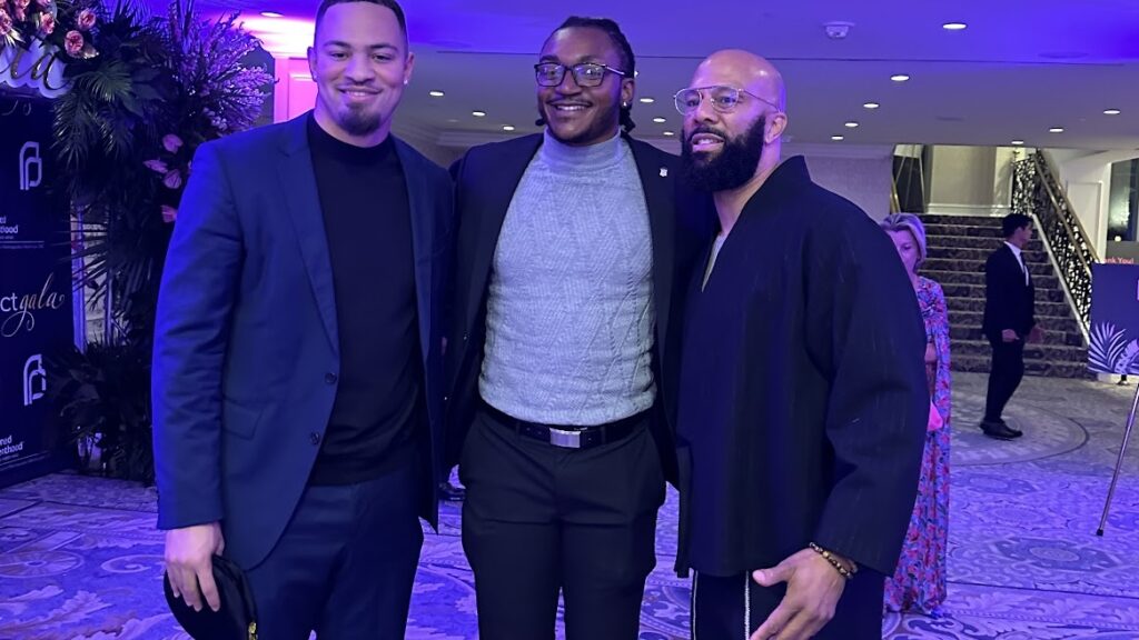 Men’s Basketball Team Awarded at Planned Parenthood Impact Gala – The Hilltop